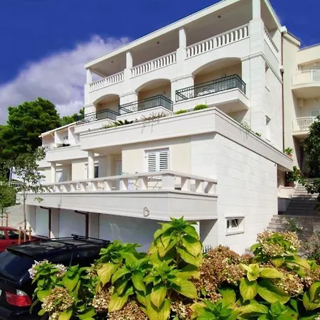 In With A Sea View, Terrace, Air Conditioning, Wifi 201-6 Апартаменты