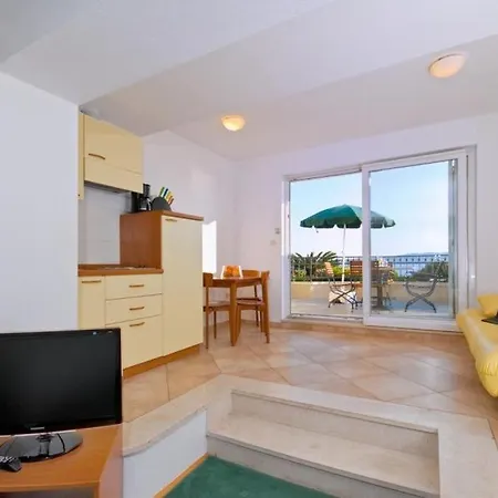 In With A Sea View, Terrace, Air Conditioning, Wifi 201-6 Lägenhet Brela